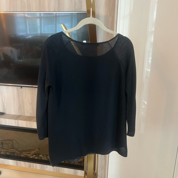 Edgy Black Faux Leather Mixed Media Top - Size M - Picture 8 of 8